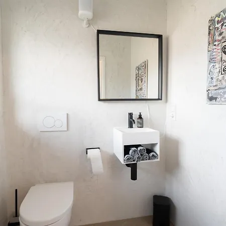 Apartament Penthouse Mit Panoramaterrasse Und Whirlpool *