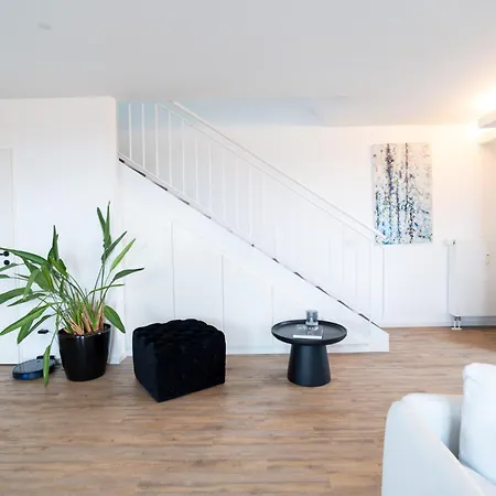 Penthouse Mit Panoramaterrasse Und Whirlpool * Koblencja